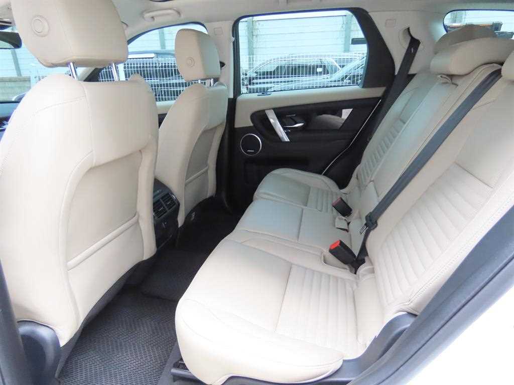 Land Rover Discovery Sports - Vista 7