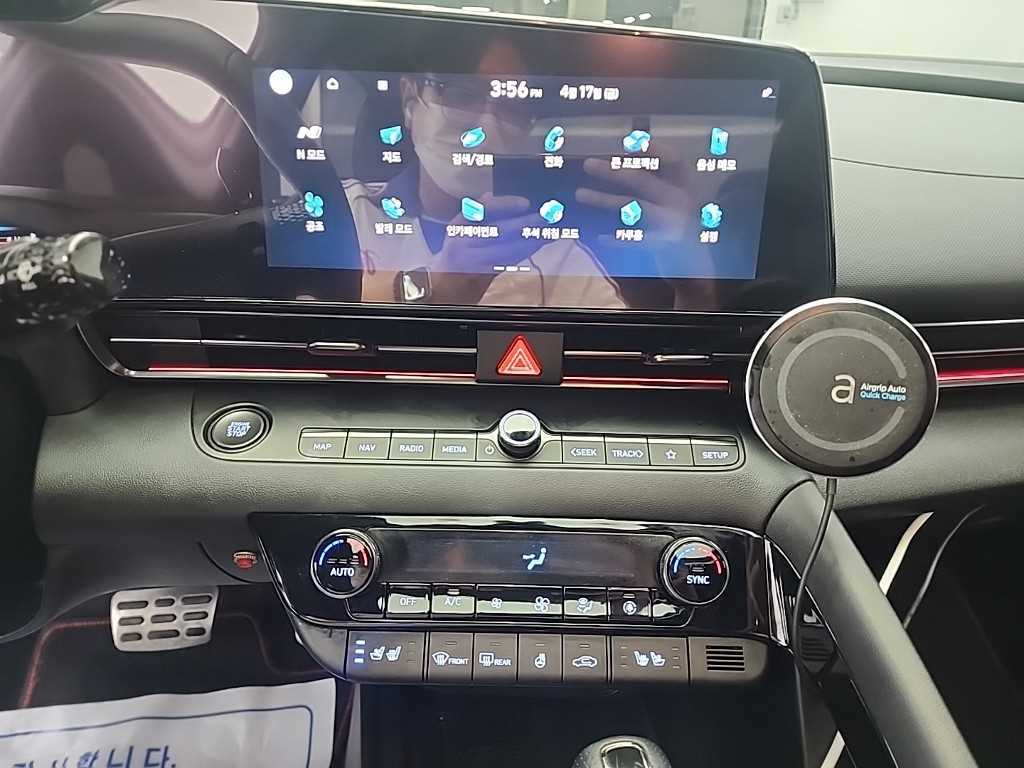 HYUNDAI Avante - Vista 10