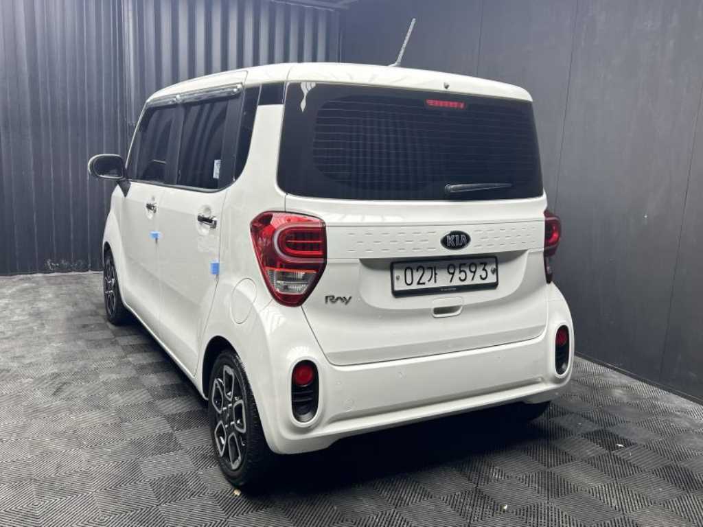 KIA Ray - Vista 4