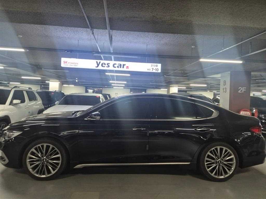 HYUNDAI Grandeur - Vista 3