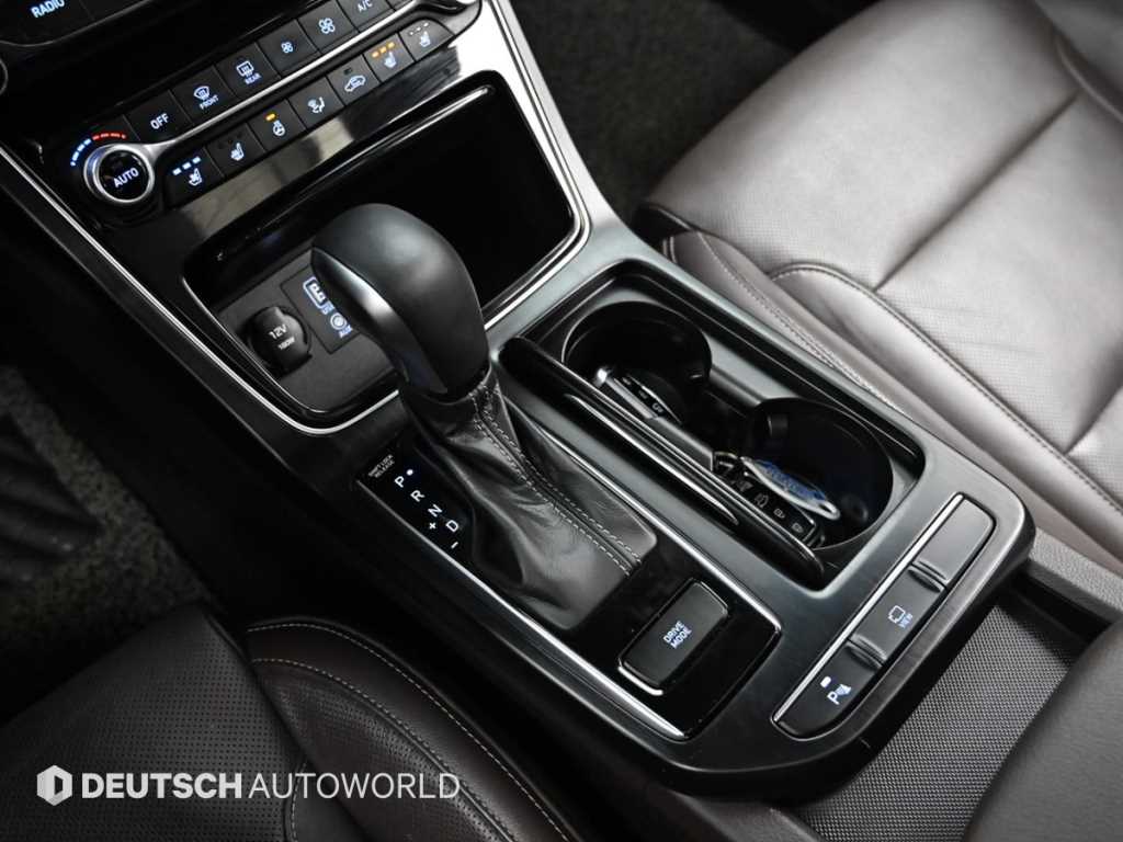 HYUNDAI Grandeur - Vista 9