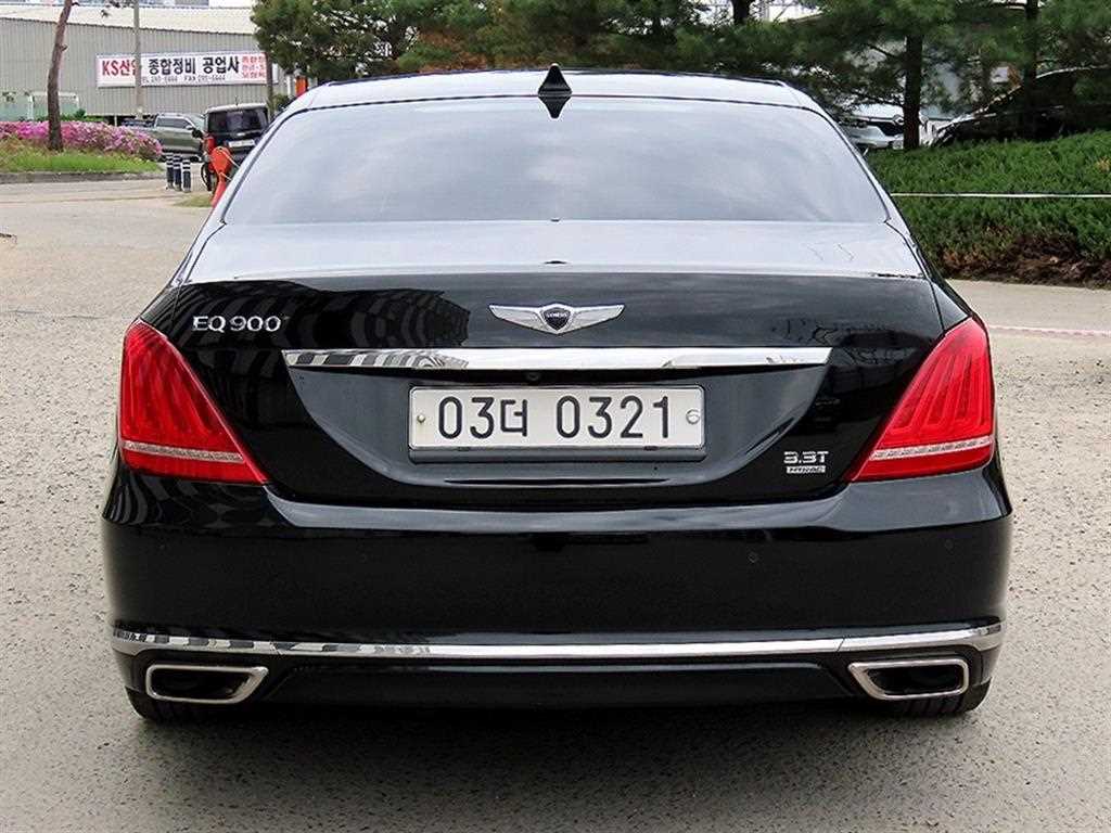 Genesis EQ900 - Vista 4