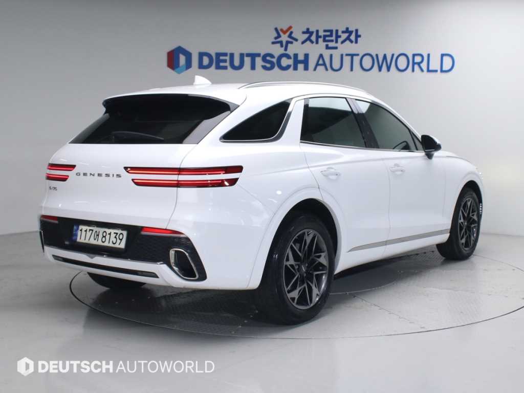 Genesis GV70 - Vista 2