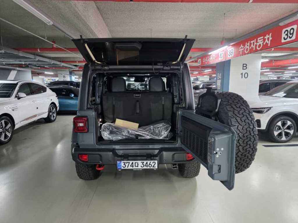 Jeep Wrangler - Vista 8