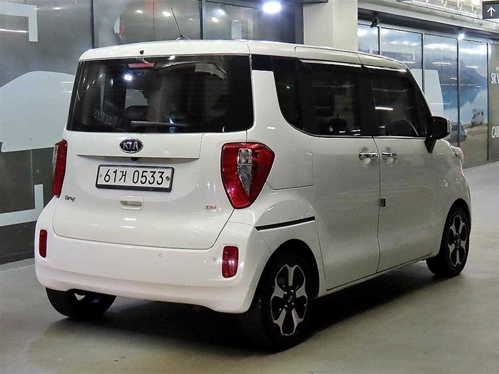 KIA Ray - Vista 4