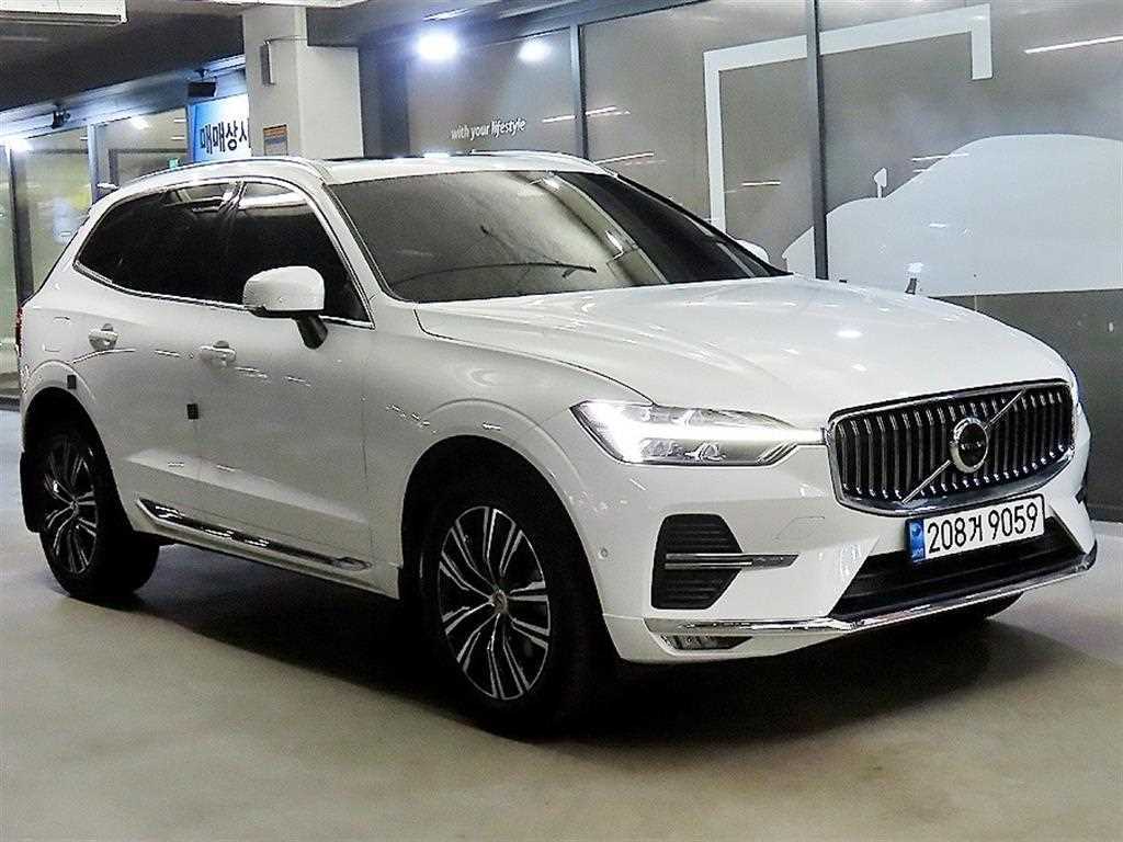Volvo XC60 2022 Blanco - Importación desde Corea - HF Imports Iquique - Foto 1