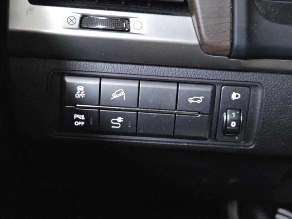 Ssangyong Rexton 2018 Negro - Importación desde Corea - HF Imports Iquique - Foto 16