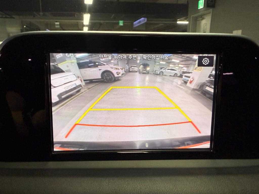 KIA Stinger - Vista 12