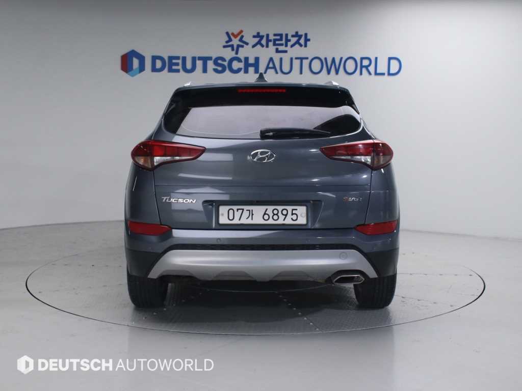 HYUNDAI Tucson - Vista 4