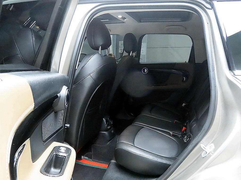 Mini Countryman - Vista 6