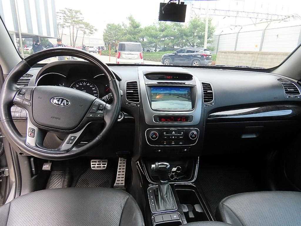 KIA Sorento - Vista 7