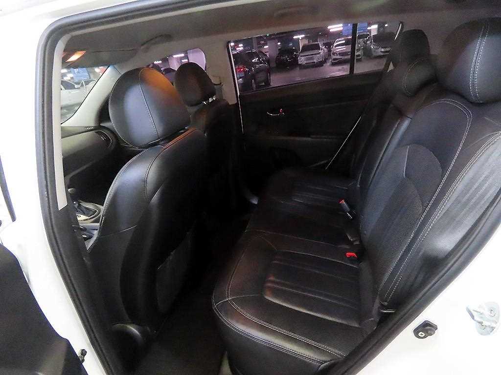 KIA Sportage - Vista 7