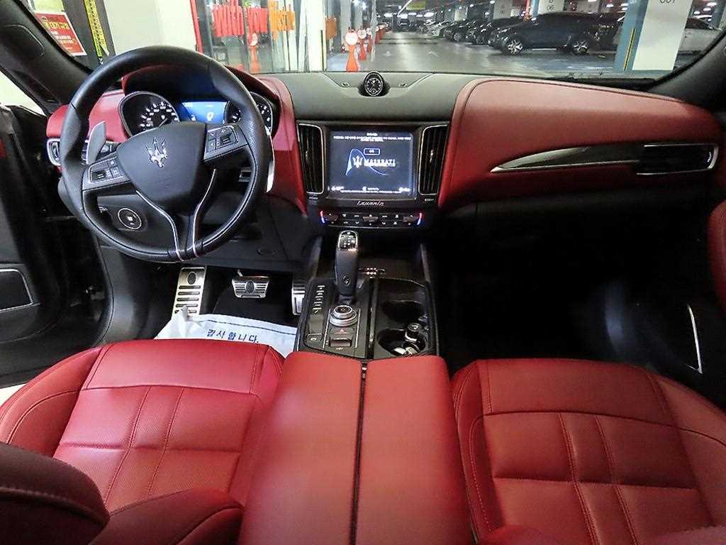 Maserati Levante 2021 Negro - Importación desde Corea - HF Imports Iquique - Foto 1