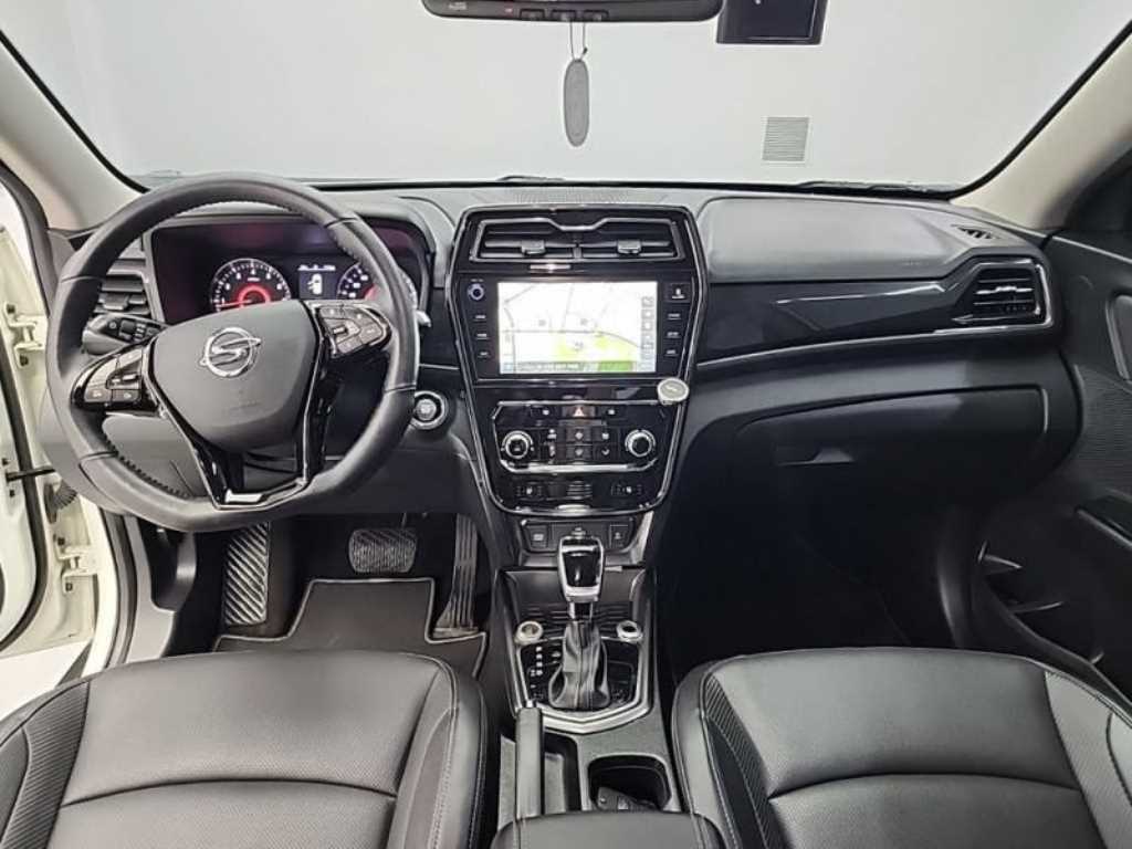 Ssangyong Tivoli - Vista 7
