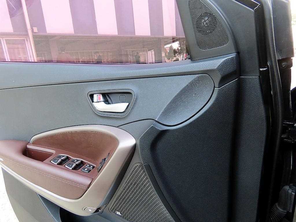 HYUNDAI Santa Fe - Vista 11