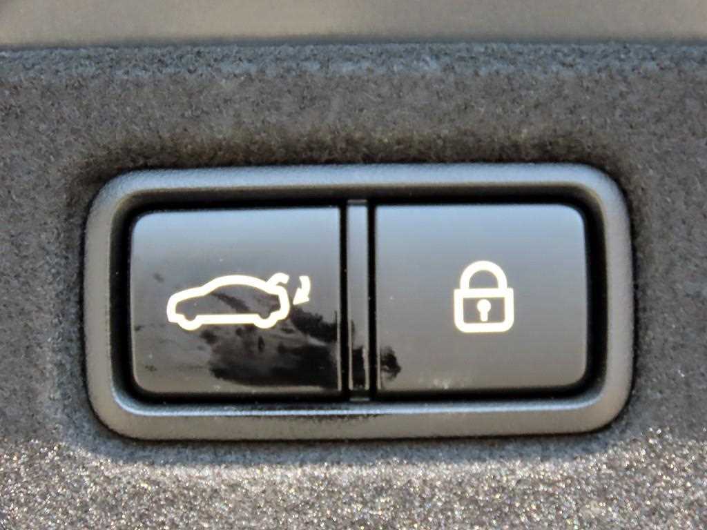 HYUNDAI Grandeur 2018 Gris - Importación desde Corea - HF Imports Iquique - Foto 17