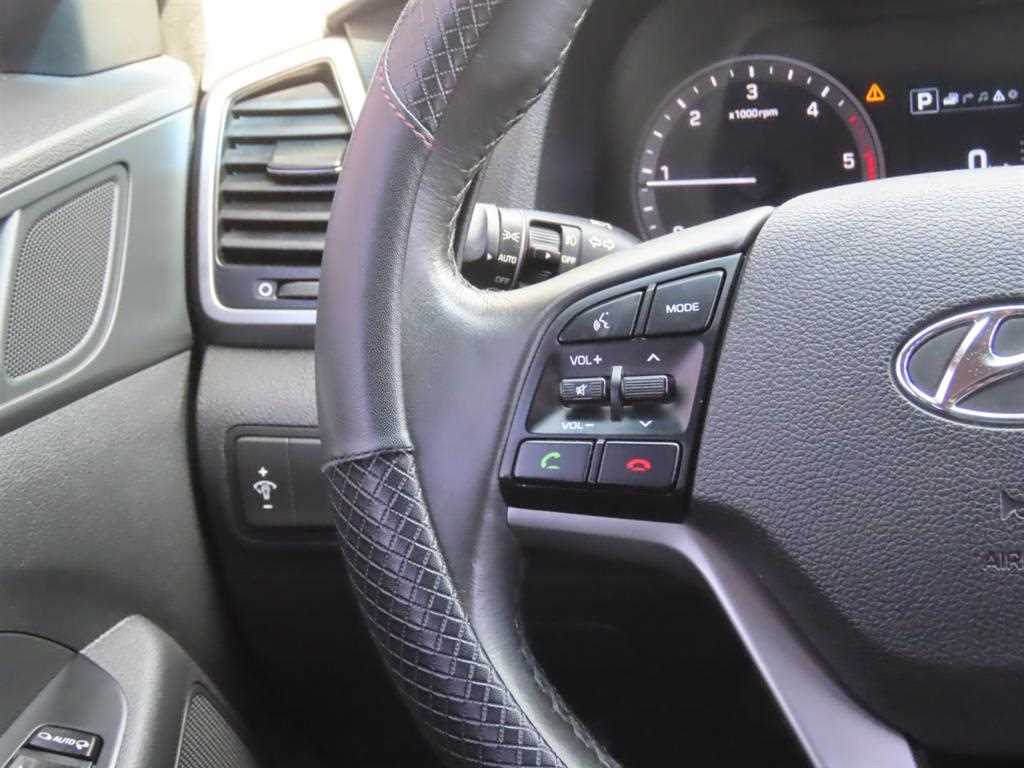 HYUNDAI Tucson - Vista 11