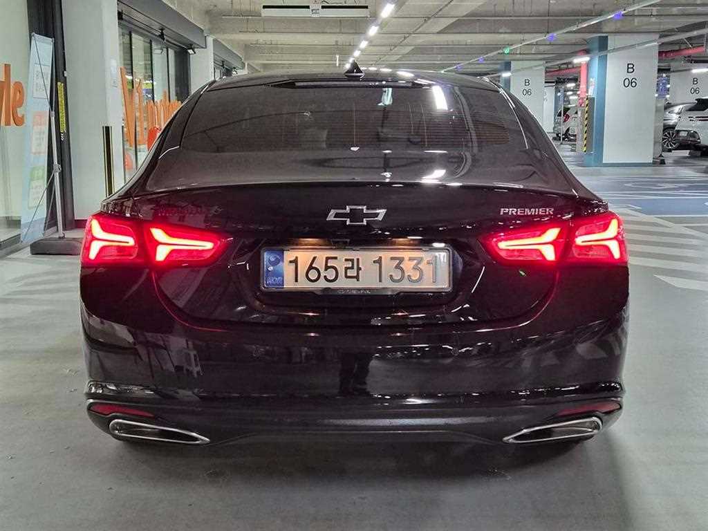 Chevrolet Malibu - Vista 5