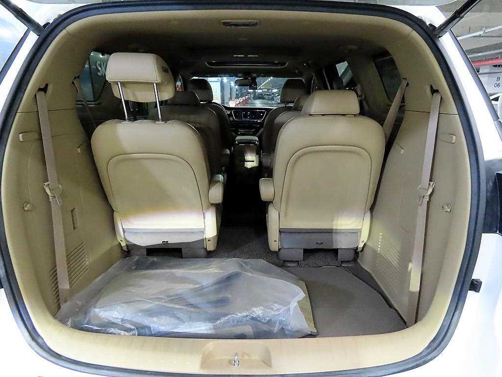 KIA Carnival 2019 Blanco - Importación desde Corea - HF Imports Iquique - Foto 16