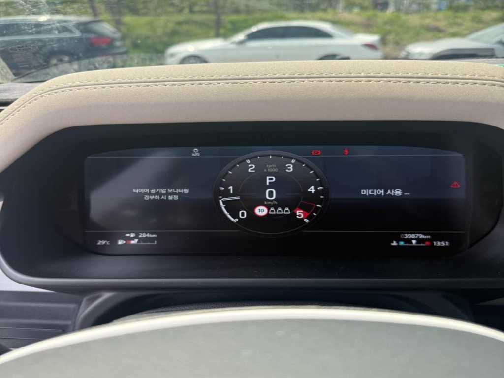 Land Rover Defender - Vista 7