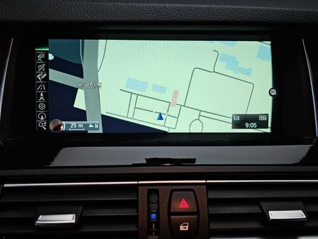 BMW 5 Series - Vista 10