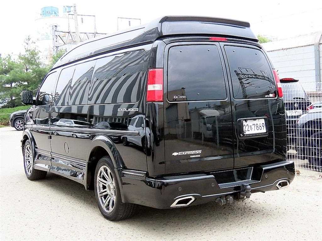 Chevrolet Express van - Vista 3