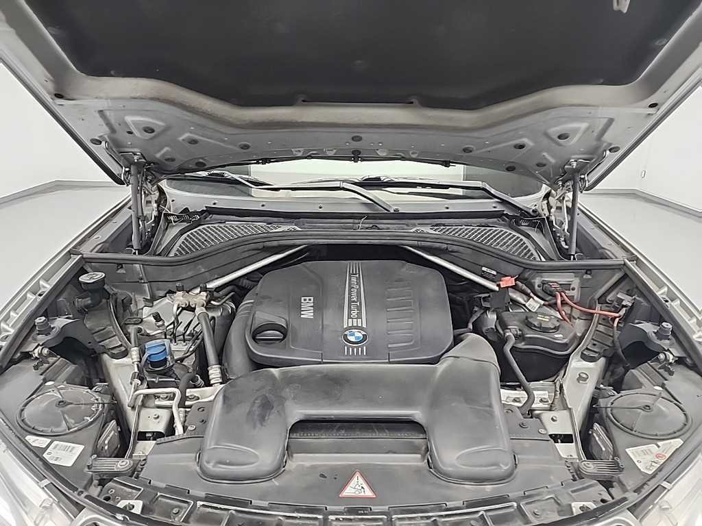 BMW X5 - Vista 5