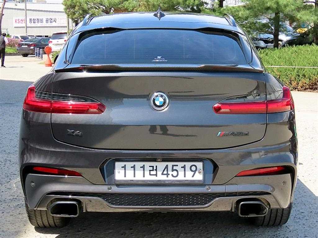 BMW X4 - Vista 4