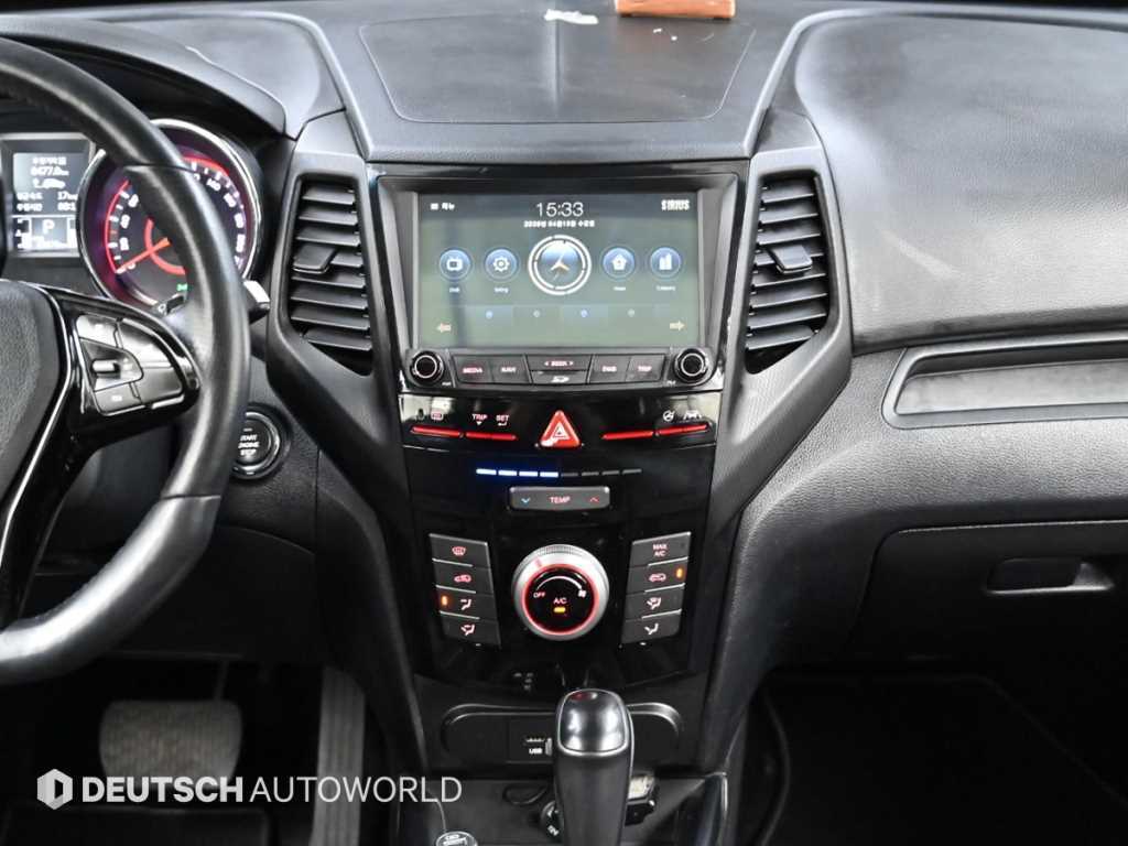 Ssangyong Tivoli 2017 Blanco - Importación desde Corea - HF Imports Iquique - Foto 17