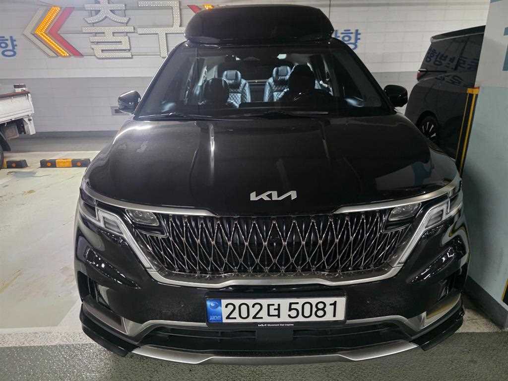 KIA Carnival 2022 Negro - Importación desde Corea - HF Imports Iquique - Foto 1