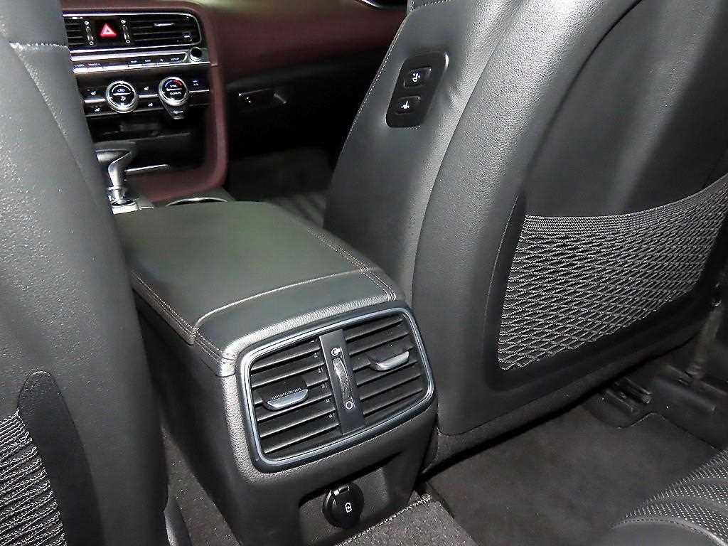 Genesis G70 2018 Gris - Importación desde Corea - HF Imports Iquique - Foto 16