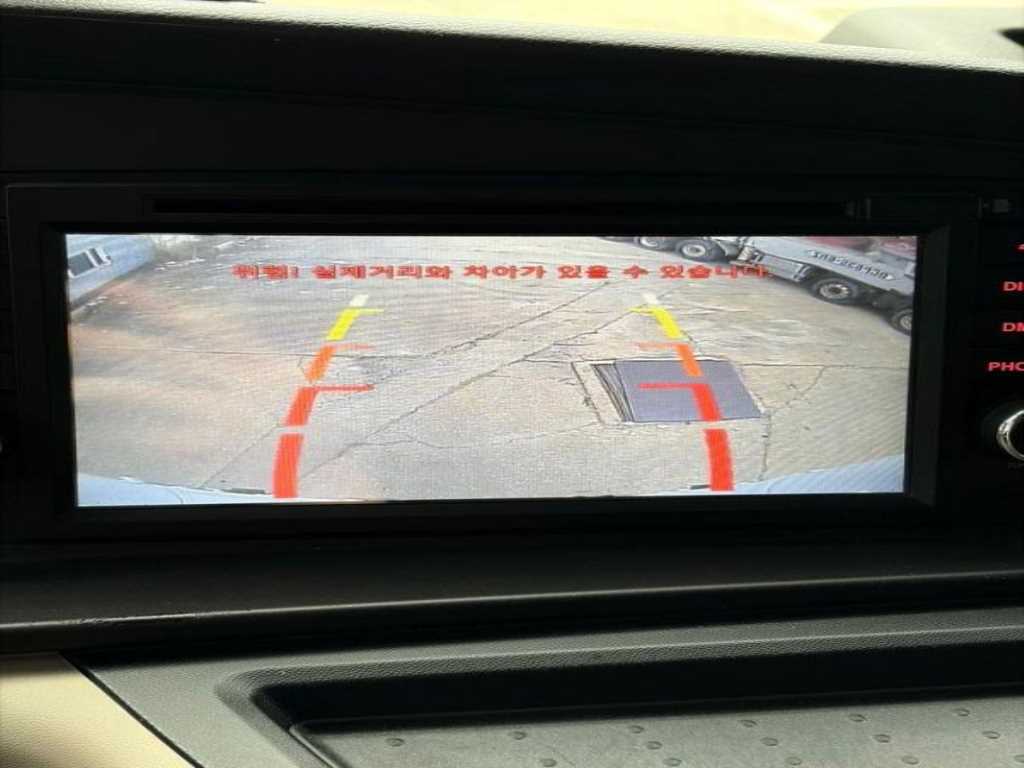 medium and large cargo truck - Vista 9