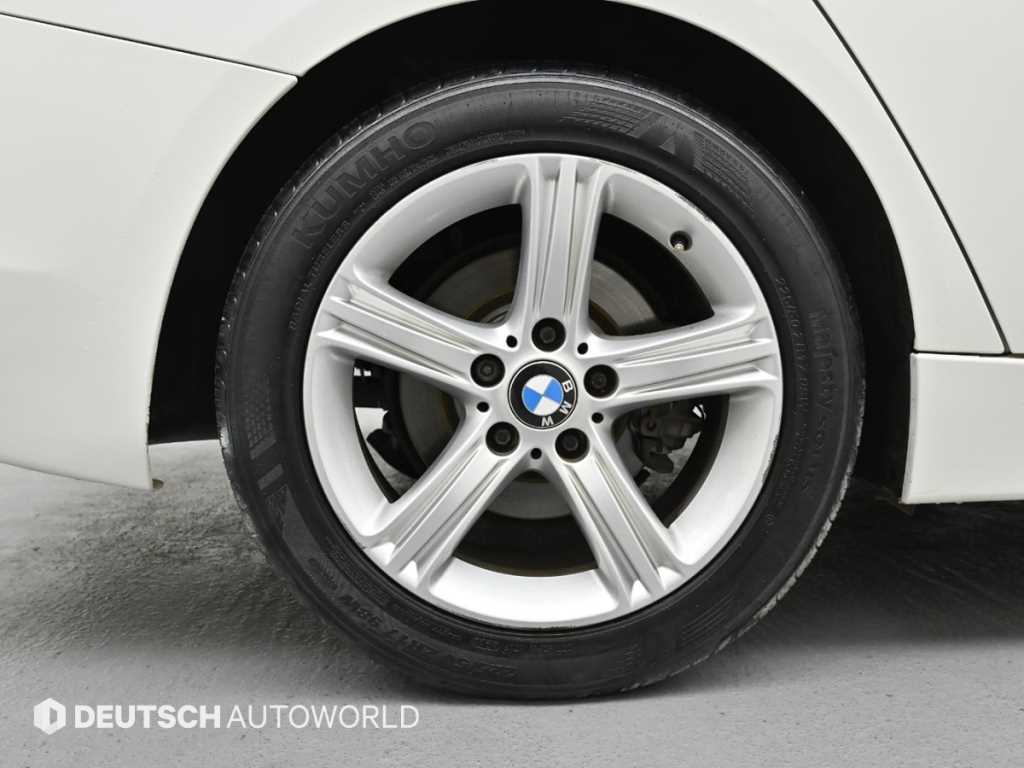 BMW 3 series - Vista 5