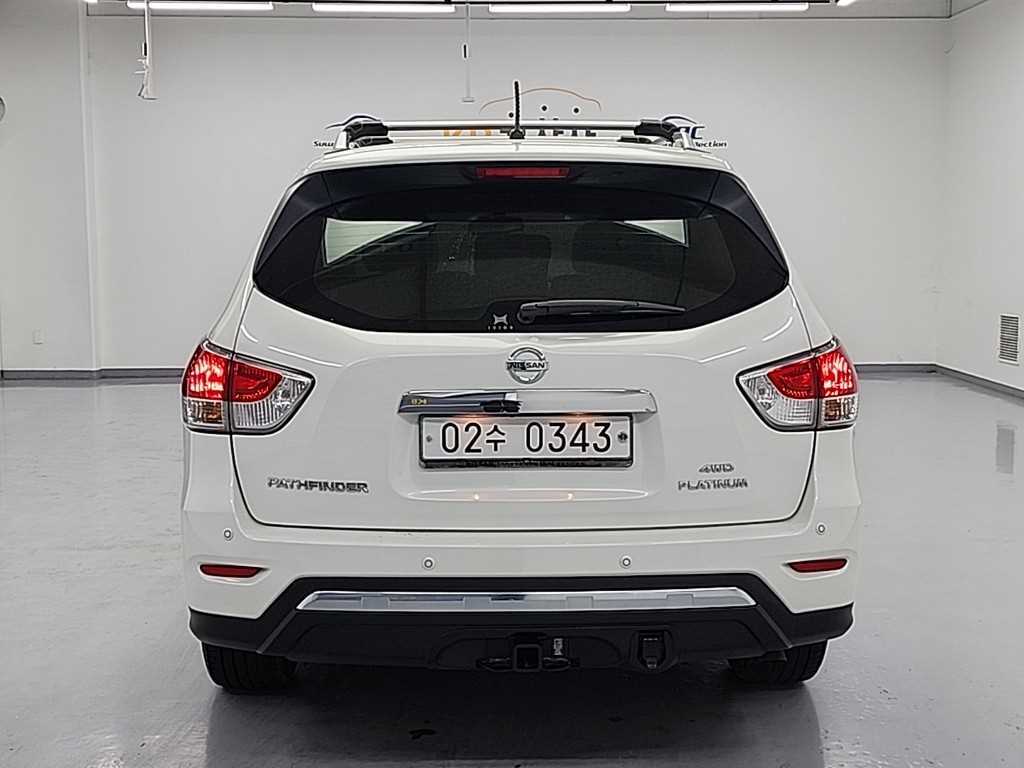 Nissan Pathfinder - Vista 3