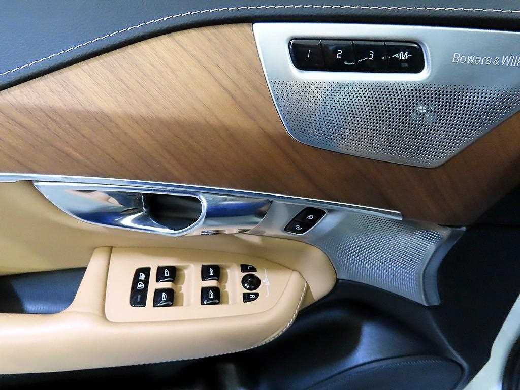 Volvo XC90 2019 Blanco - Importación desde Corea - HF Imports Iquique - Foto 13