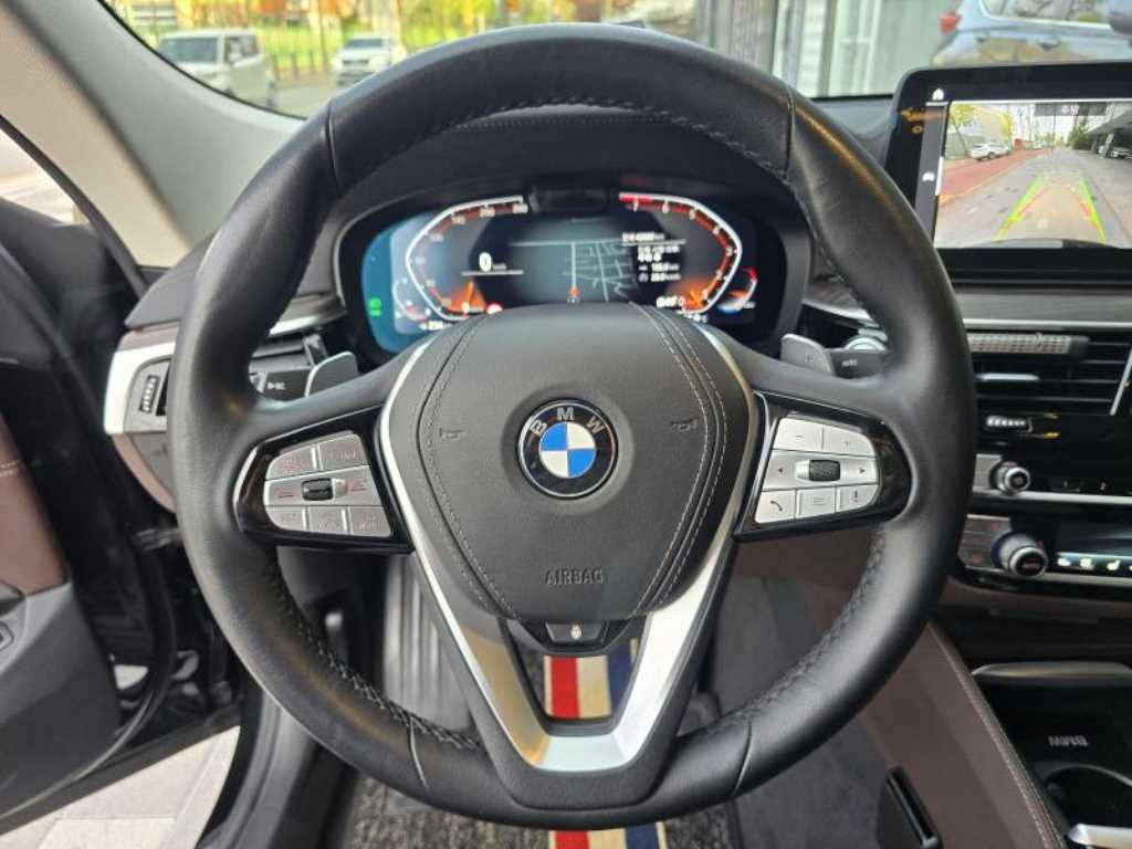 BMW Gran Turismo - Vista 12