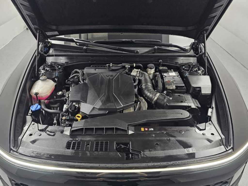 HYUNDAI Grandeur - Vista 5