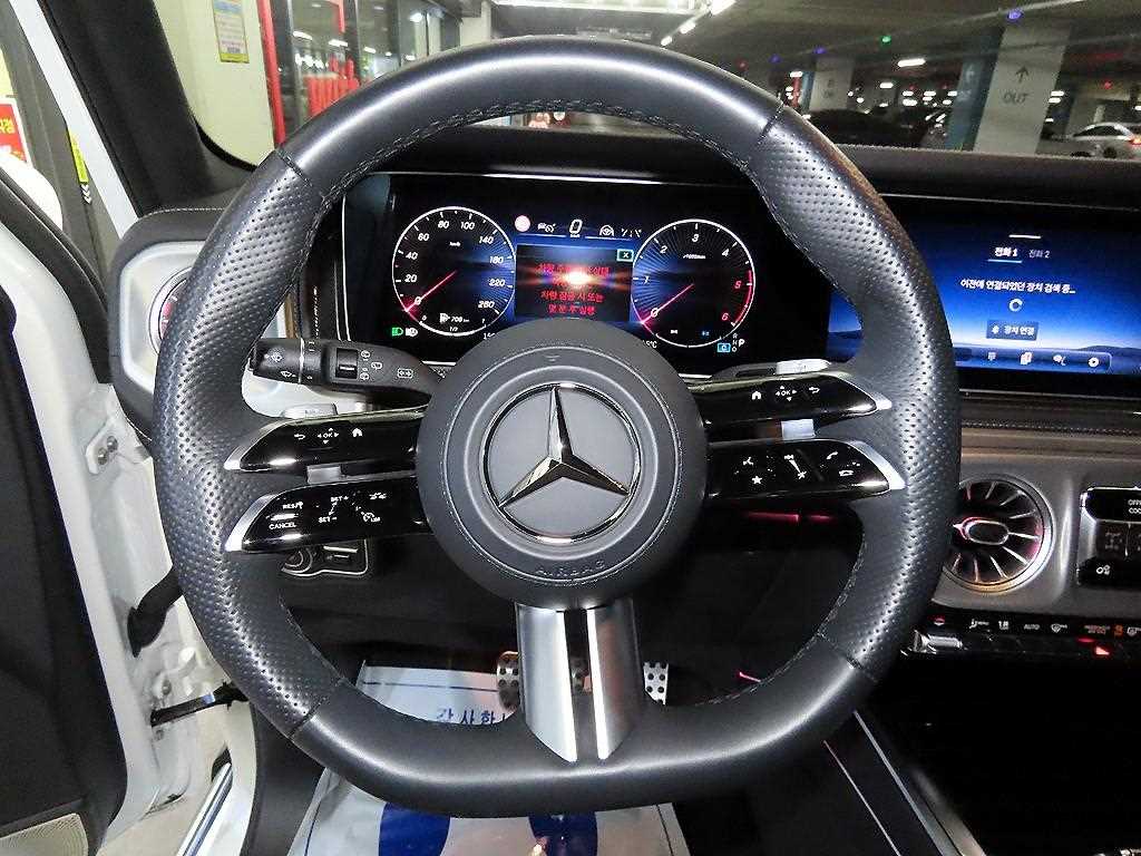 Mercedes Benz G Class (G Wagen) - Vista 8