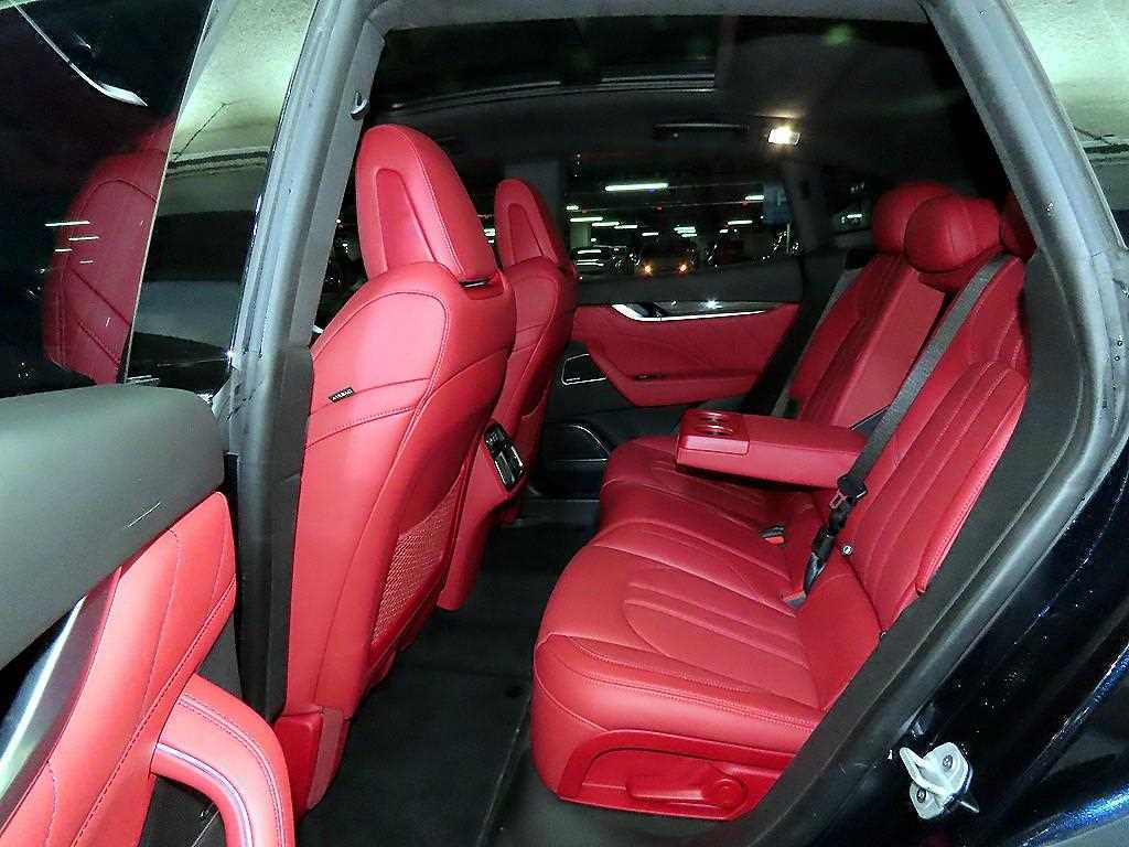 Maserati Levante - Vista 8