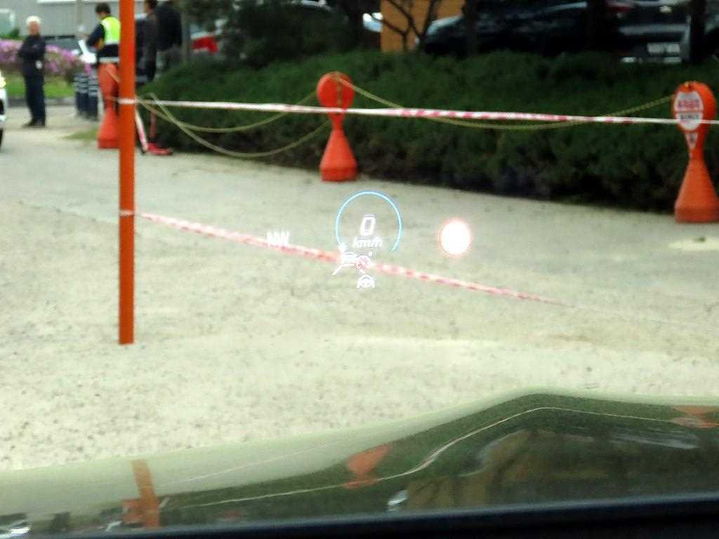 Mercedes Benz CLS Class - Vista 10