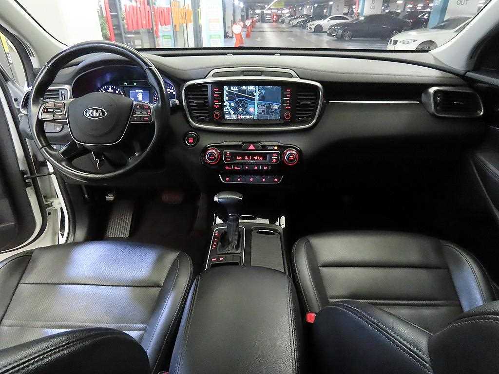 KIA Sorento - Vista 10
