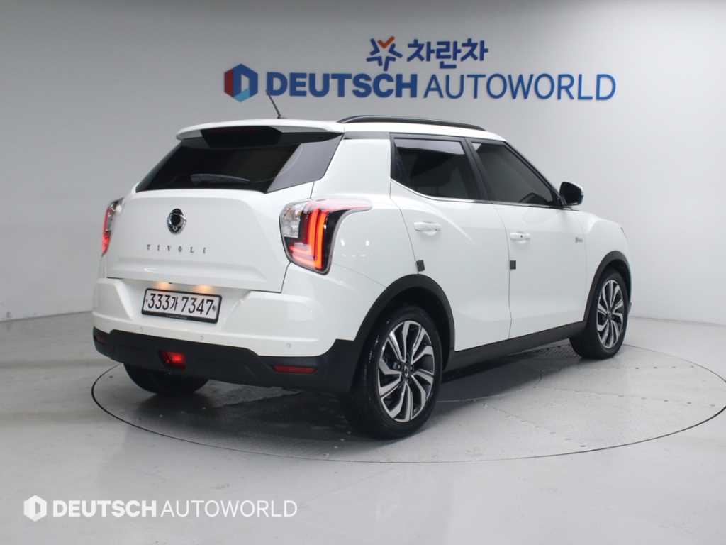 Ssangyong Tivoli - Vista 2