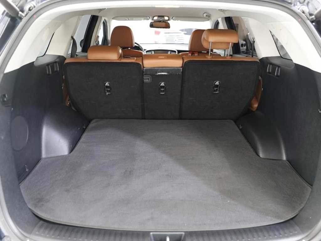 KIA Sorento - Vista 6