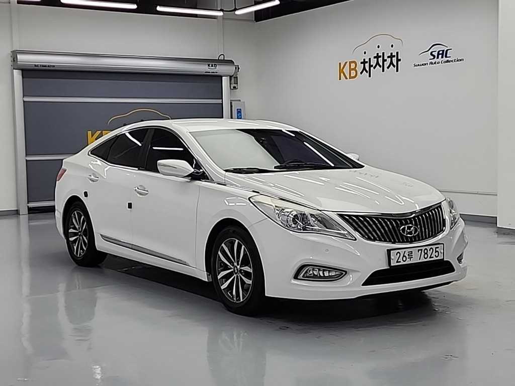 HYUNDAI Grandeur - Vista 4