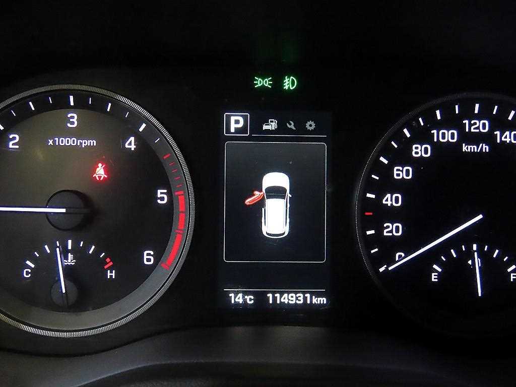 HYUNDAI Tucson - Vista 9