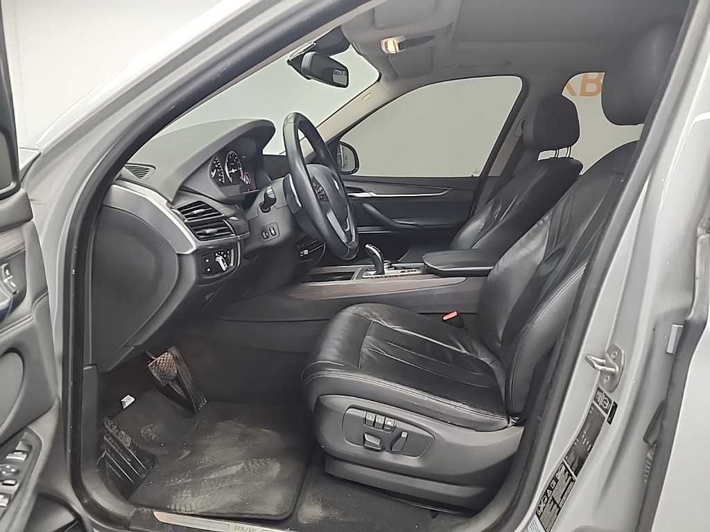 BMW X5 - Vista 11