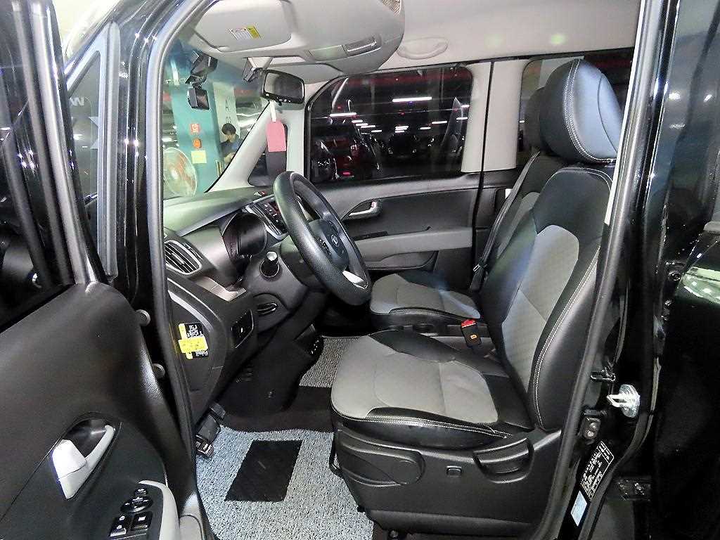KIA Ray - Vista 6