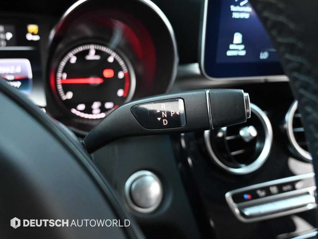 Mercedes Benz C Class - Vista 9