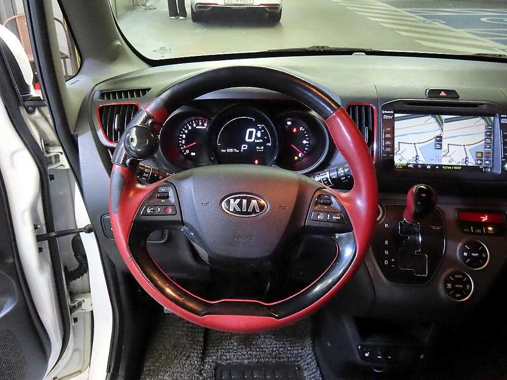 KIA Ray - Vista 8