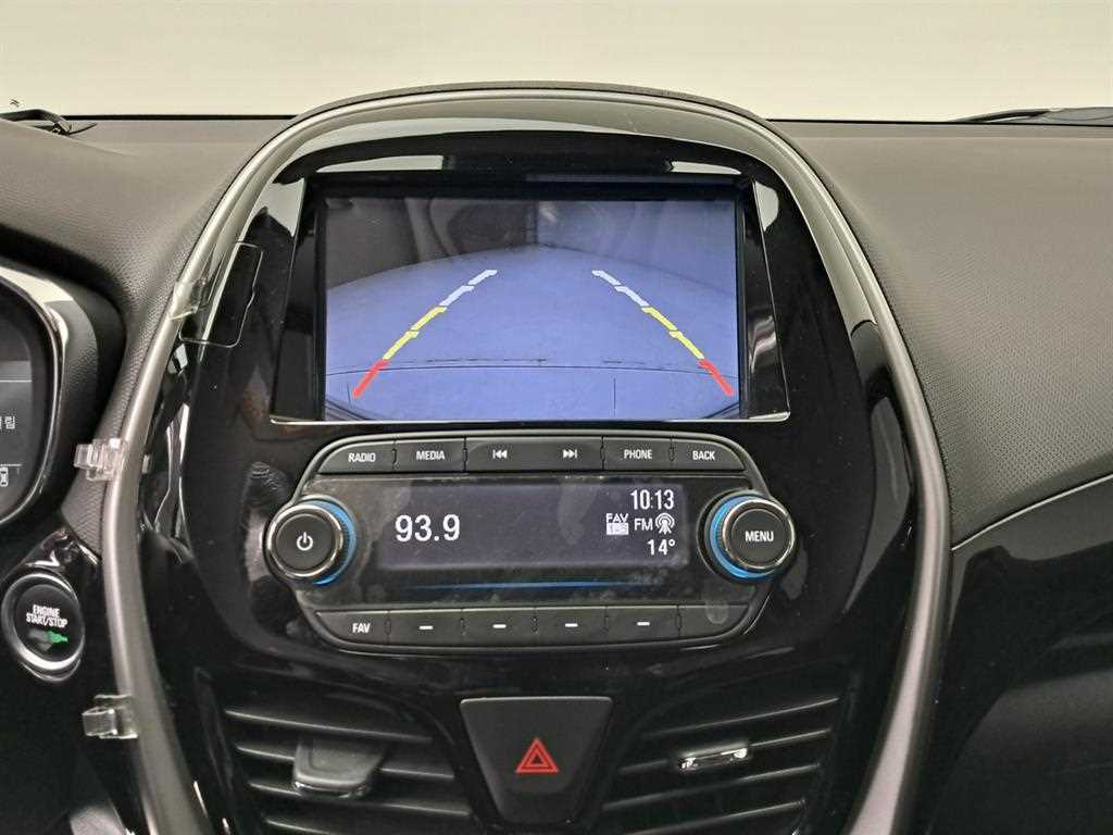 Chevrolet Spark - Vista 10